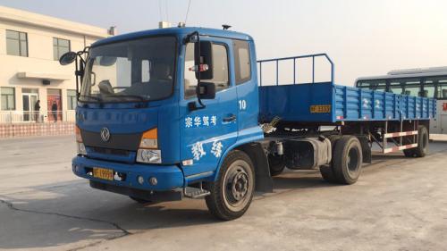 襄阳宗华驾校：考试车型